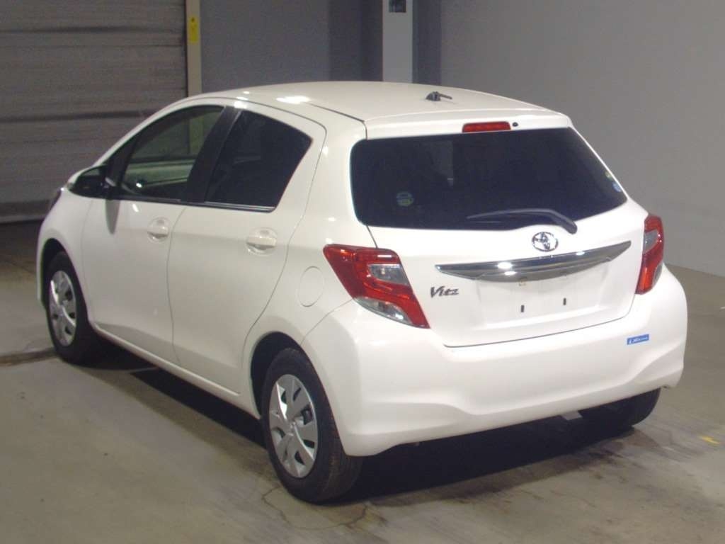 Toyota Vitz 1 3