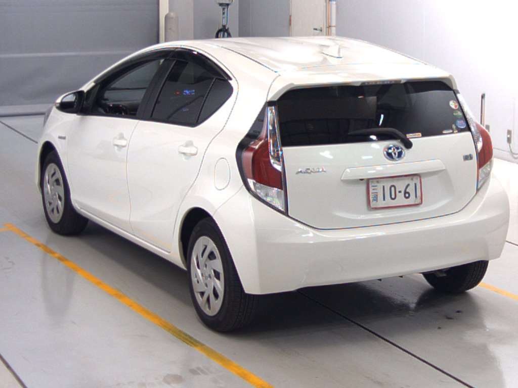 Toyota Aqua 2006